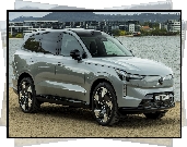 Volvo EX90